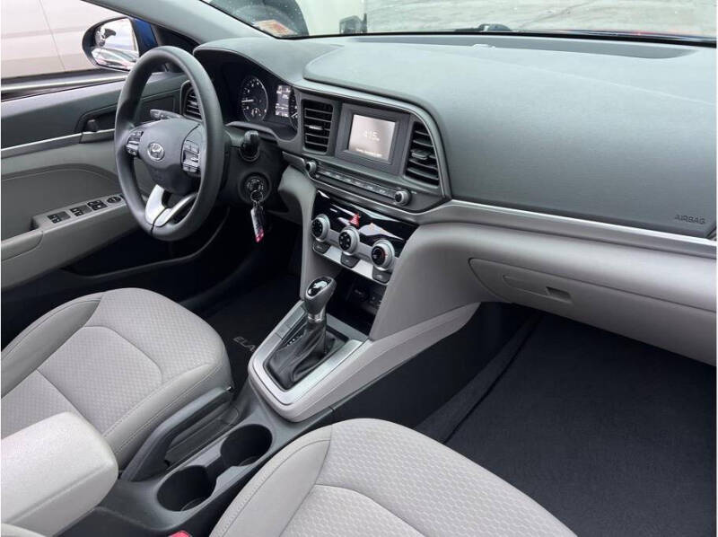 2019 Hyundai Elantra