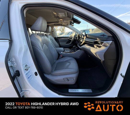 2022 Toyota Highlander Hybrid Limited