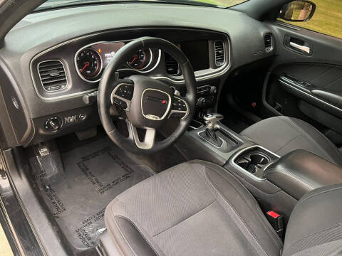 2015 Dodge Charger SXT