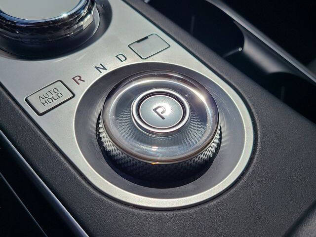 2025 Genesis GV70 2.5T Standard