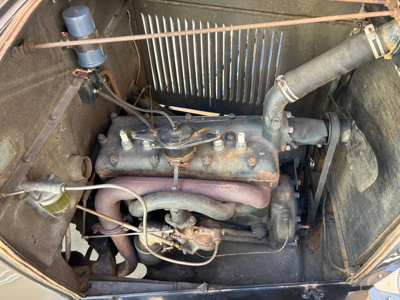 1929 Ford Model A 32