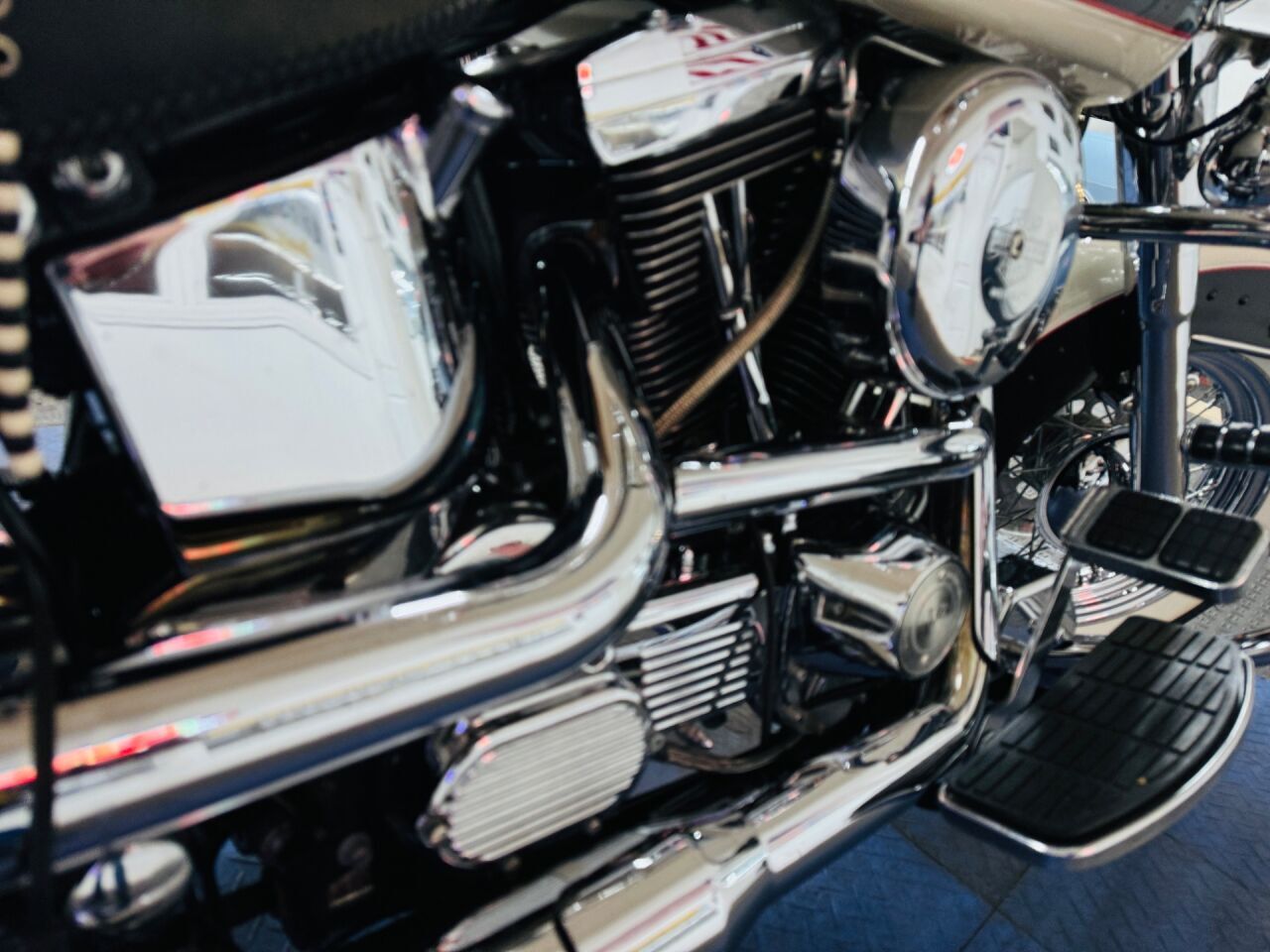 1993 Harley Davidson FLSTN 23