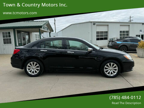 2013 Chrysler 200 for sale at Town & Country Motors Inc. in Meriden KS