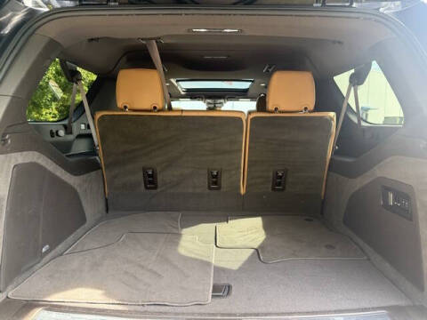 2023 Cadillac Escalade ESV Premium Luxury