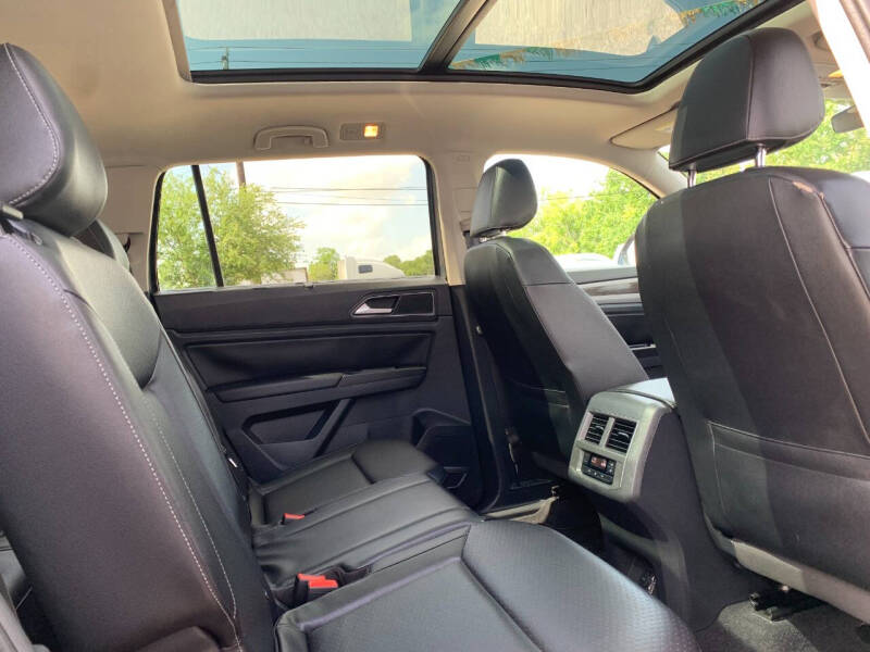 2019 Volkswagen Atlas V6 SE R-Line