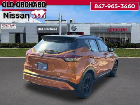 2022 Nissan Kicks SR