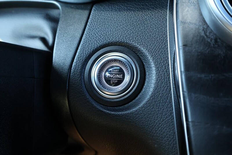 2021 Mercedes-Benz GLC GLC 300