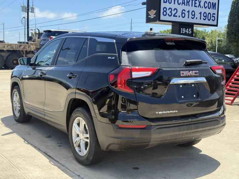 2022 GMC Terrain SLE
