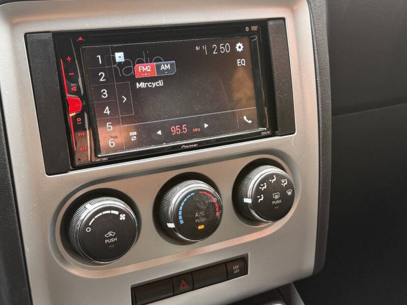 2010 Dodge Challenger SE