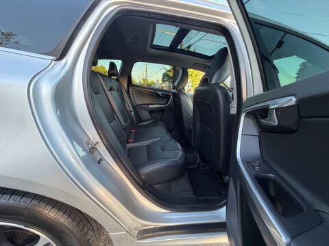 2015 Volvo XC60 T6