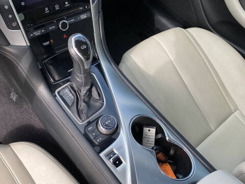 2017 Infiniti Q60 3.0T Premium