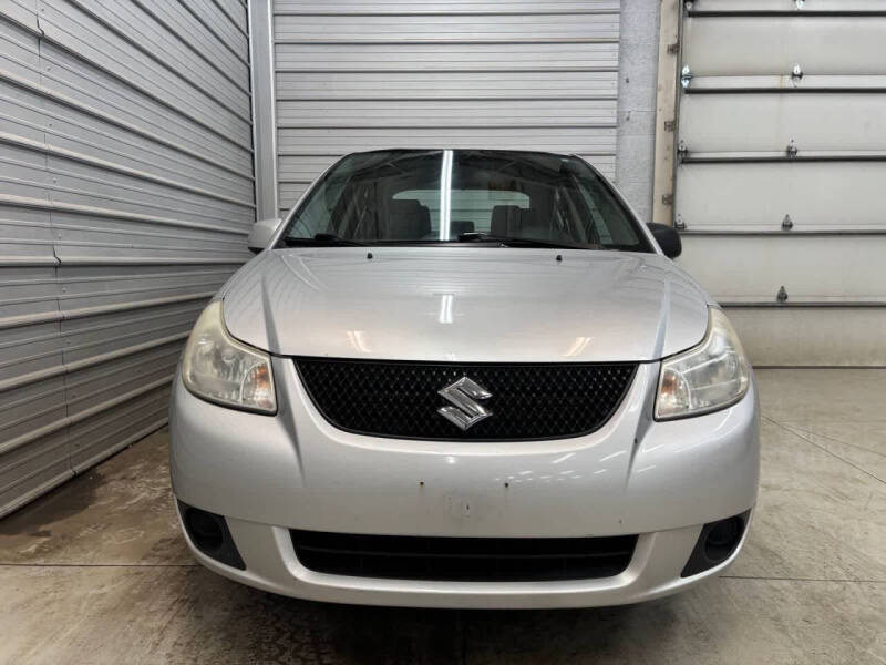 2013 Suzuki SX4 LE