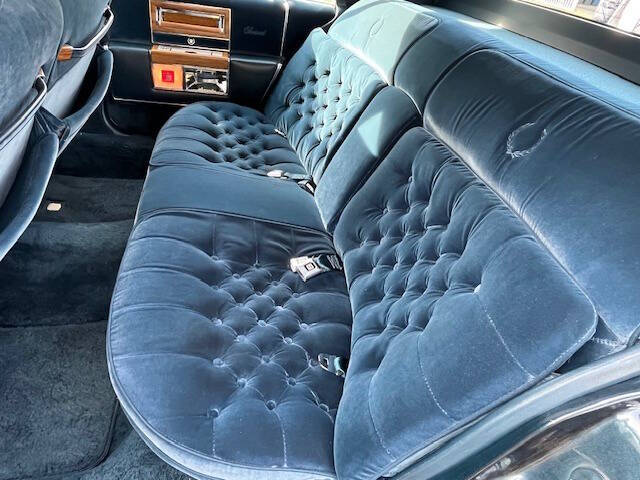 1985 Cadillac Fleetwood Brougham