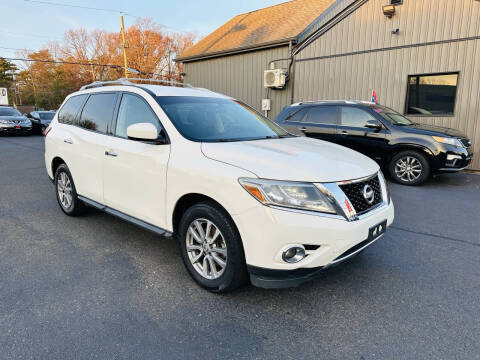 2016 Nissan Pathfinder SV