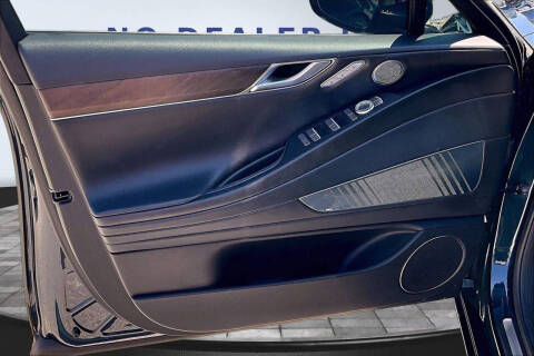 2022 Genesis G80