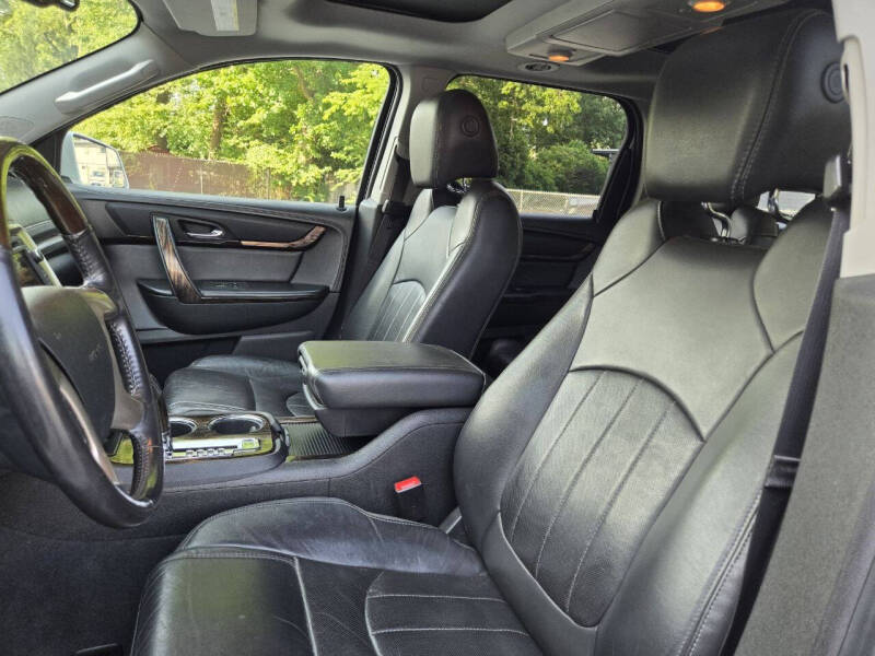 2016 GMC Acadia Denali