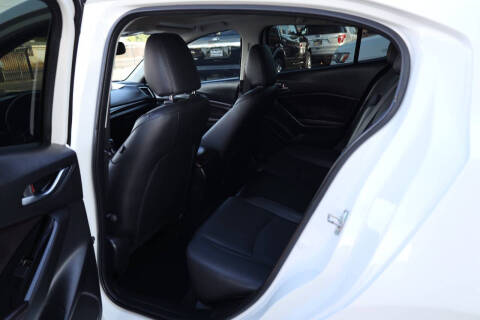 2017 Mazda MAZDA3 Grand Touring