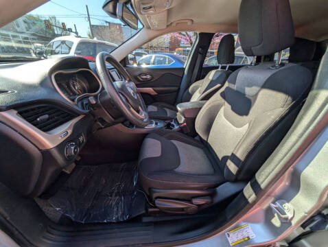 2018 Jeep Cherokee Latitude