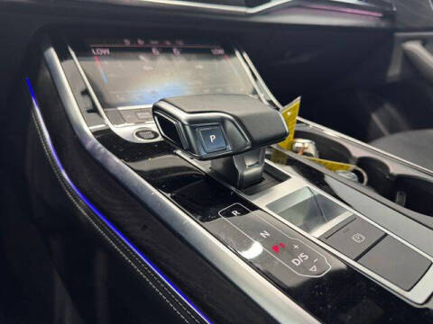 2023 Audi Q8 quattro Premium Plus 55 TFSI