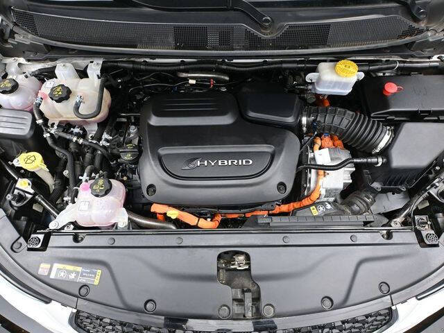 2023 Chrysler Pacifica Plug-In Hybrid Touring L