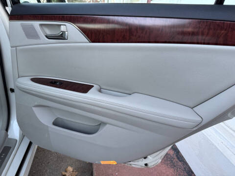 2011 Toyota Avalon Limited