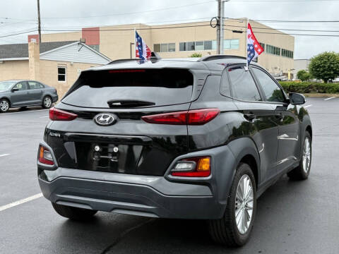 2020 Hyundai Kona SEL Plus