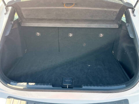 2022 Toyota Corolla Hatchback SE Nightshade Edition