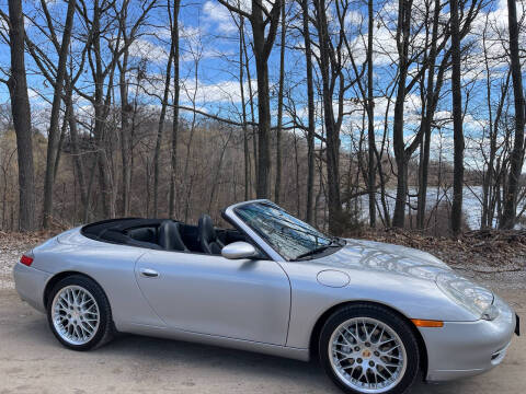 2001 Porsche 911 Carrera 4