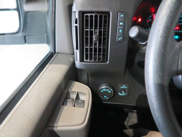 2019 GMC Savana 2500