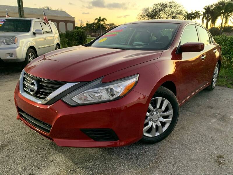 2016 Nissan Altima for sale at Auto Loans and Credit in Hollywood FL