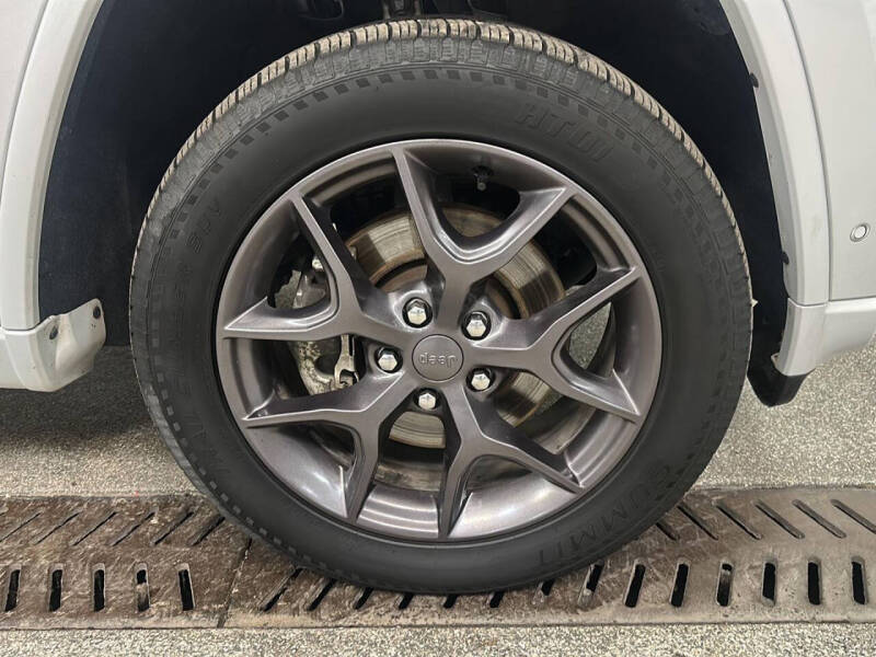 2021 Jeep Grand Cherokee 80th Anniversary Edition