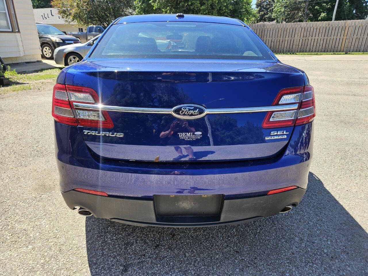 Blue 2013 Ford Taurus SEL SEL 4dr Sedan 8