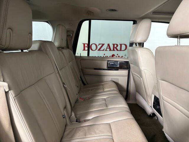 2017 Lincoln Navigator Select