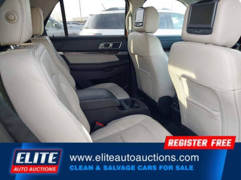 2017 Ford Explorer Platinum