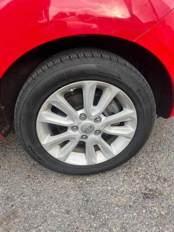 2012 Kia Soul +