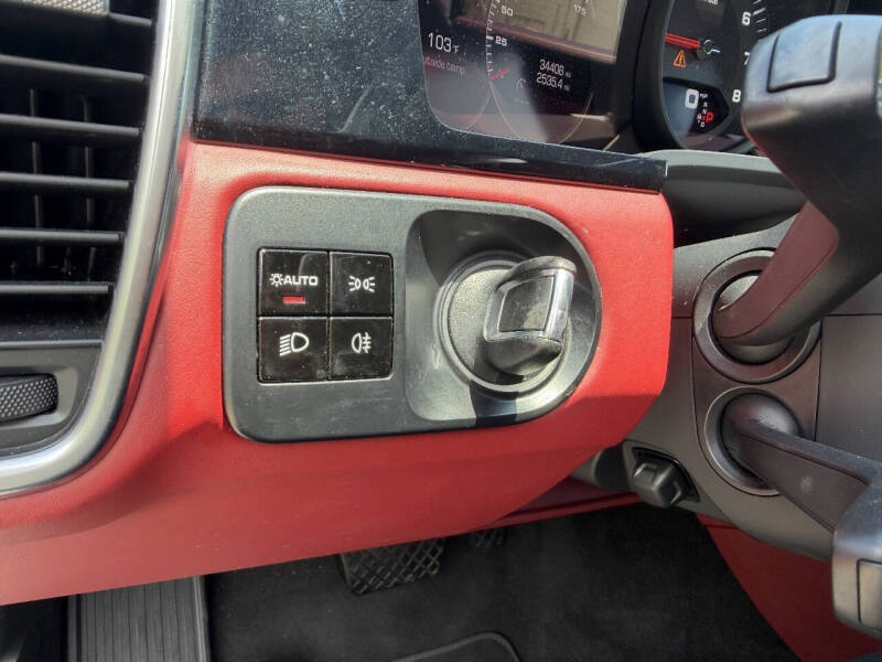 2021 Porsche Cayenne