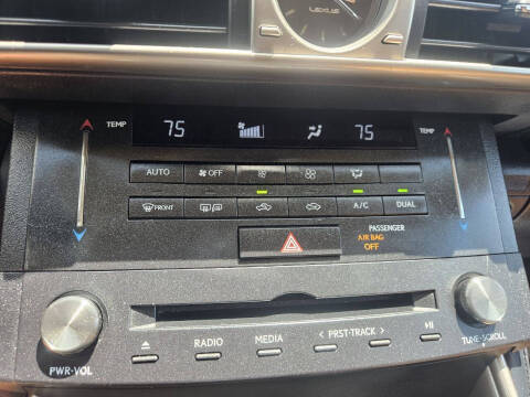 2015 Lexus IS 250