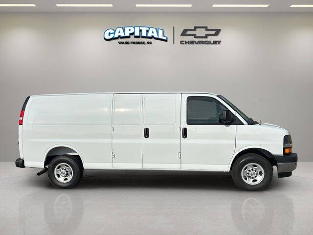 2026 Chevrolet Express 3500