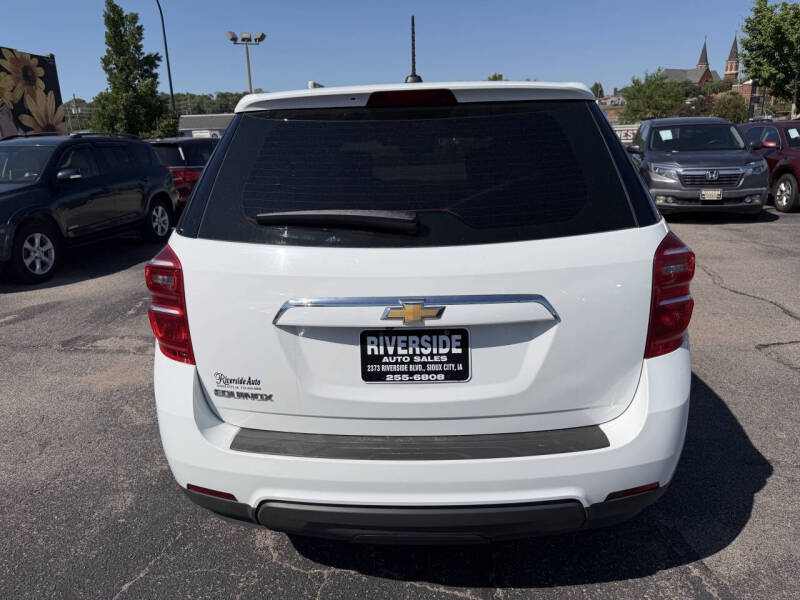 2017 Chevrolet Equinox LS