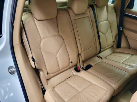 2012 Porsche Cayenne Tiptronic