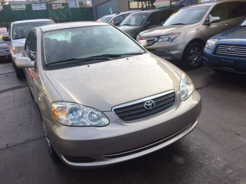 2005 Toyota Corolla LE
