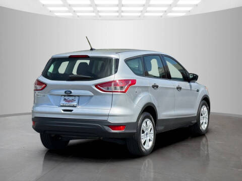 2016 Ford Escape S