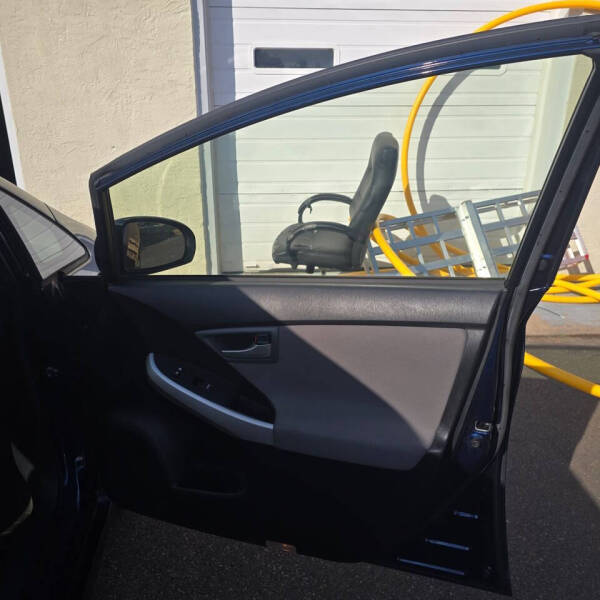 2012 Toyota Prius One