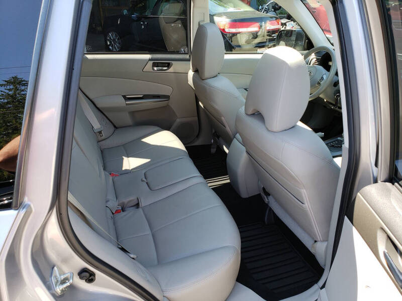 2013 Subaru Forester 2.5X Limited