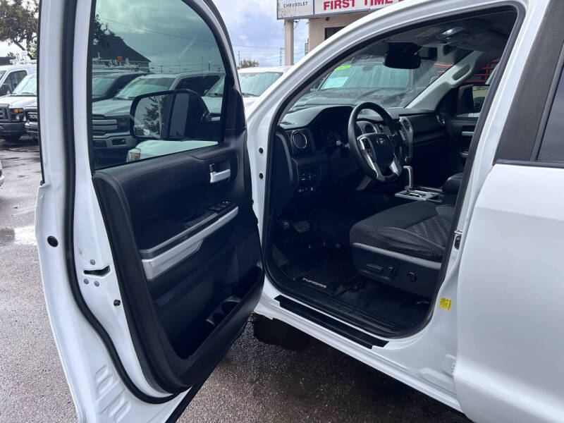 2020 Toyota Tundra SR5