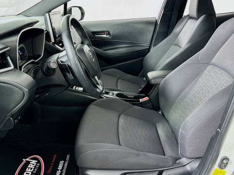 2020 Toyota Corolla Hatchback SE