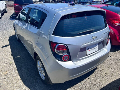 2013 Chevrolet Sonic LT Manual