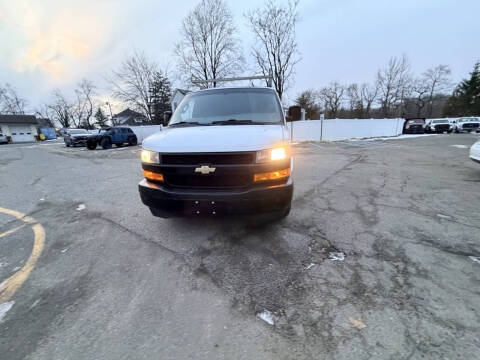 2020 Chevrolet Express 2500