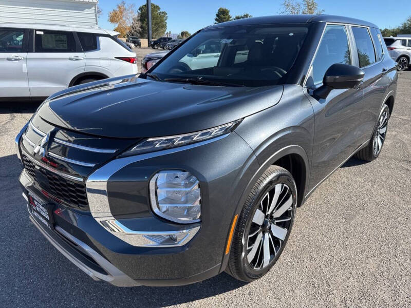 2025 Mitsubishi Outlander SE