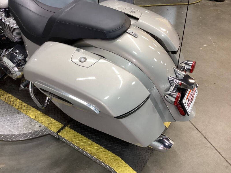 2022 Indian Chieftain Limited Silver